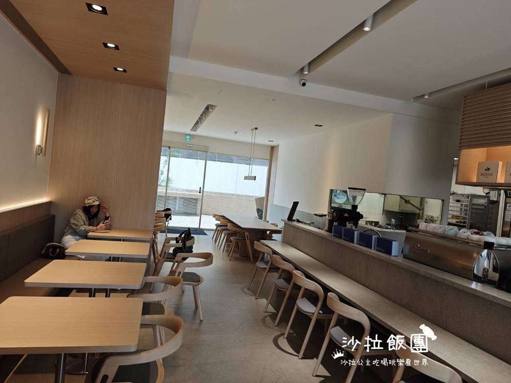 士林不限時咖啡『REEDS PIZZERIA & COFFEE 士林店』麵包、沙拉 4 士林不限時咖啡『REEDS PIZZERIA & COFFEE 士林店』麵包、沙拉