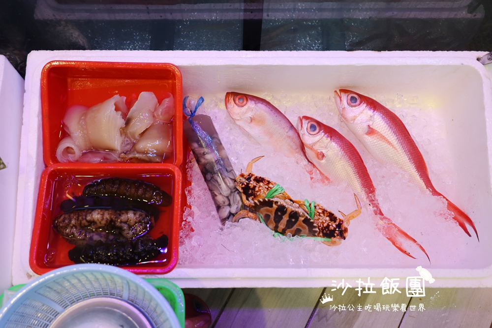 萬里龜吼漁港美食『99蟹老闆-龜吼漁夫市集』海景景觀餐廳 5 萬里龜吼漁港美食『99蟹老闆-龜吼漁夫市集』海景景觀餐廳