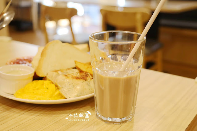 士林早午餐『小倉庫食研所』飲料喝到飽、全日早午餐、義大利麵