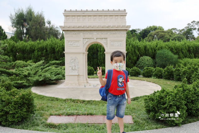 轟浪水樂園『台灣小人國主題樂園』水陸雙享一票玩到底