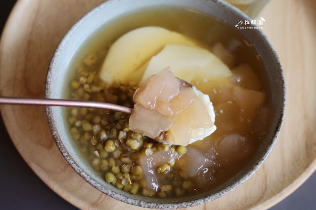 五結必吃美食NEVE豆花，文青風豆花店，好吃的粉角和桃膠