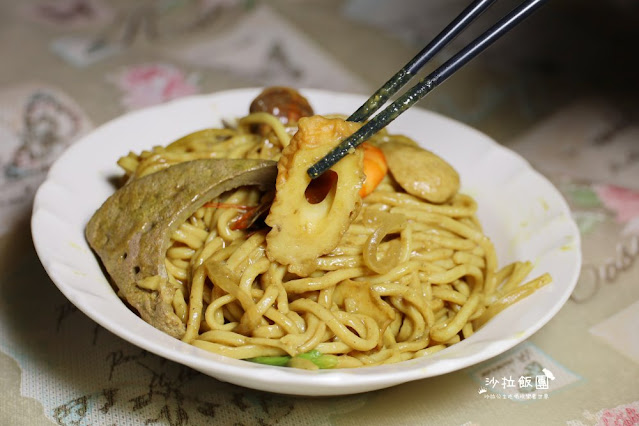 基隆美食『阿華炒麵』基隆廟口人氣排隊美食