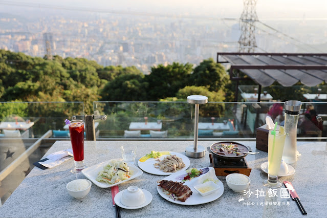 陽明山景觀餐廳『草山夜未眠』台北最美夜景，約會餐廳