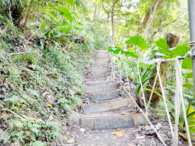 屏東景點『雙流國家森林遊樂區』跳溪石、雙流瀑布