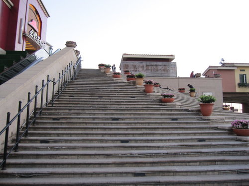 逛北京超市TESCO&美麗的天橋