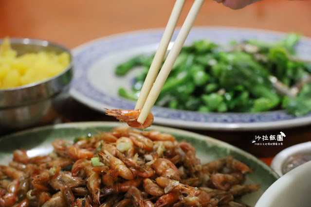 竹子湖美食『山園野菜餐廳』森林系土雞城、內用地瓜湯、米粉湯吃到飽