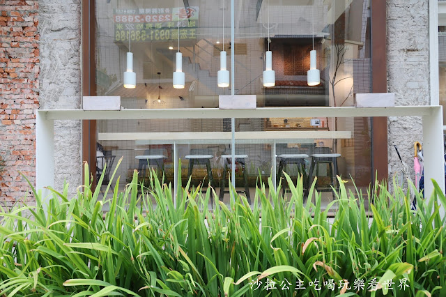 茶飲界精品「吃茶三千」台中絕美飲料店.夏季保養聖品的青檸芬朵西強勢回歸