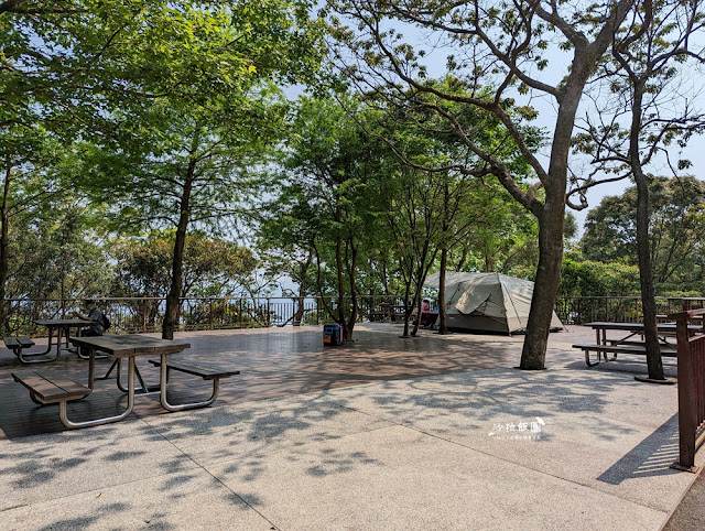 漫步雲端S型空中步道『碧山巖露營場』內湖約會景點，視野超棒