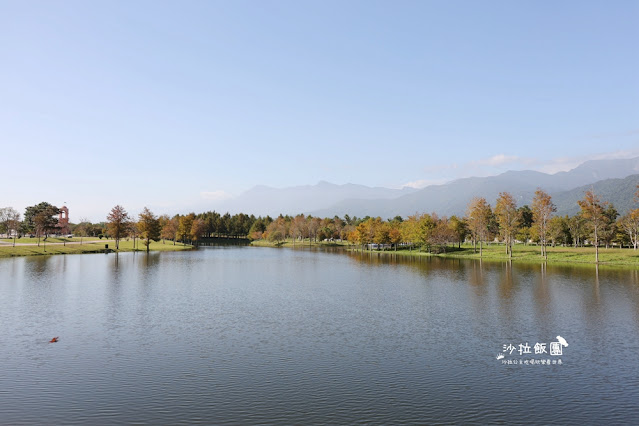 花蓮星巴克理想門市，童話小鎮夢幻咖啡莊園