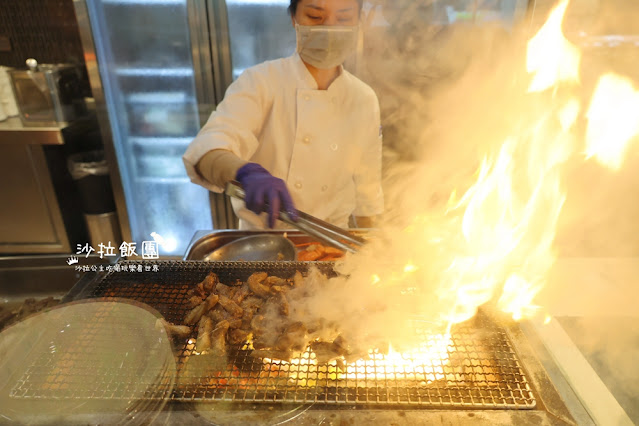 美福彩匯自助餐吃到飽全新炙味火烤季，松葉蟹、生蠔、日本A5和牛輪番上菜