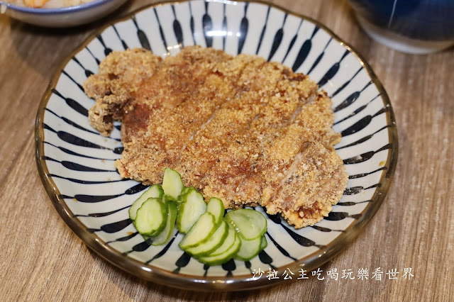 不用到台南就可吃到蝦仁飯『忠青商行』菜單/IG打卡熱門店/免費涼茶/捷運善導寺站美食