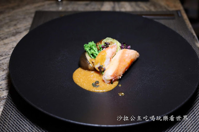 史上最優惠消費5000送5000『台北萬豪酒店(Mark's Teppanyaki)』結合法式美學的鐵板燒/菜單/包廂