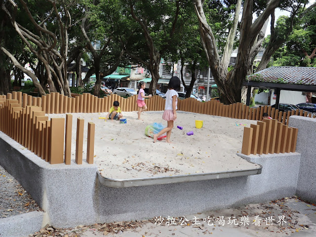 士林特色公園『前港公園』共融遊戲場、天空樹遊戲場溫水游泳池、士林宣原蛋糕專賣店、停車場