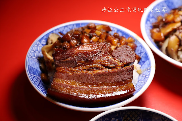 黑金滷肉飯『小王煮瓜』萬華華西街夜市美食.2020必比登推薦.捷運龍山寺站