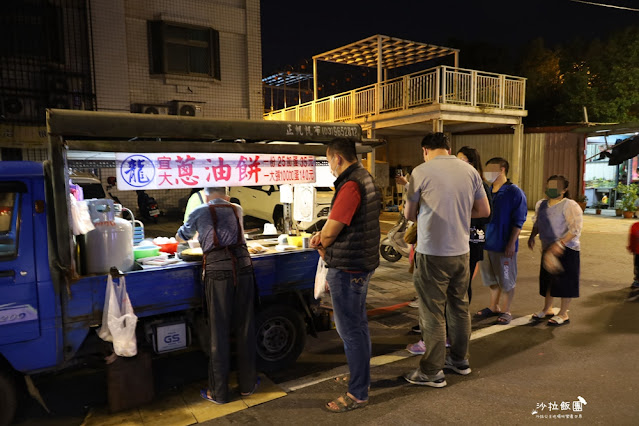 週六限定：冬山夜市，好多排隊美食，冬山車站門口