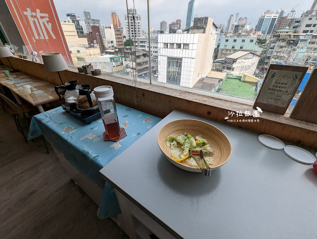 台中住宿『小西城旅店』背包客、商務平均一人400元起高CP值