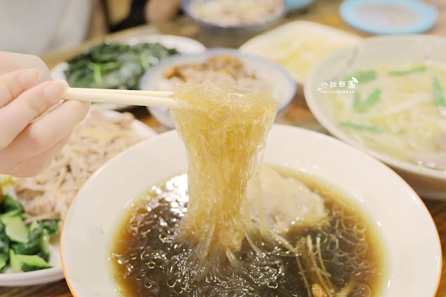 宜蘭五結美食『鴨寶鴨肉飯』必吃霸氣鴨肉飯整碗鋪滿滿CP值超高