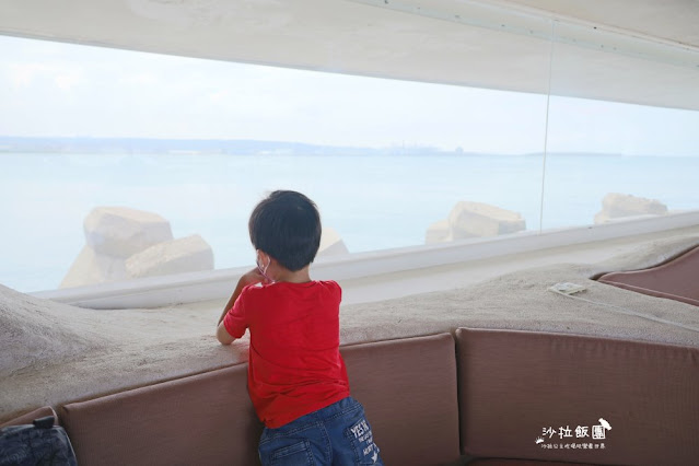 淡水美食『大胖活海產』漁人碼頭人氣美食、浪漫玻璃屋、海景餐廳