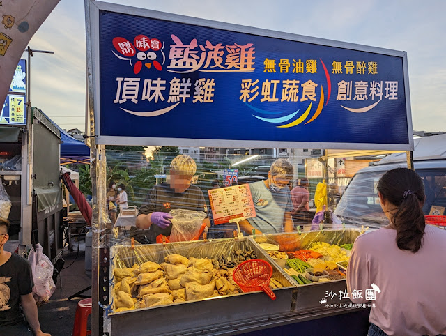 嘉義小吃『彌陀夜市』當地人逛的夜市，每周只開兩天