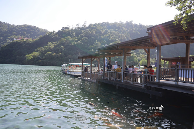 宜蘭【梅花湖風景區】腳踏車、搭船環湖、餵魚，免費親子景點