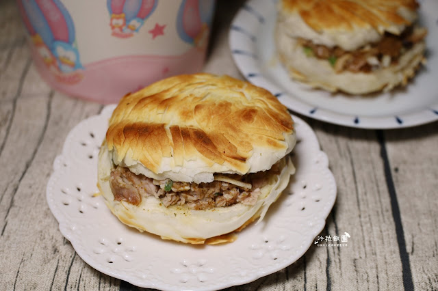 內湖美食『劉老太老潼關肉夾饃』陝西小吃ㄅㄧㄤˋㄅㄧㄤˋ麵/水盆羊肉/月牙餅