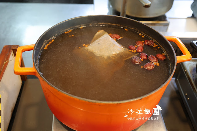 墾丁美食『墾丁凱撒大飯店發現西餐廳』海景自助式buffet