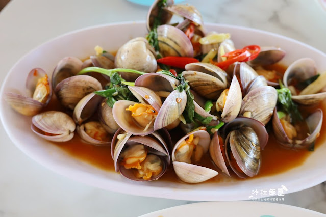 淡水美食『大胖活海產』漁人碼頭人氣美食、浪漫玻璃屋、海景餐廳