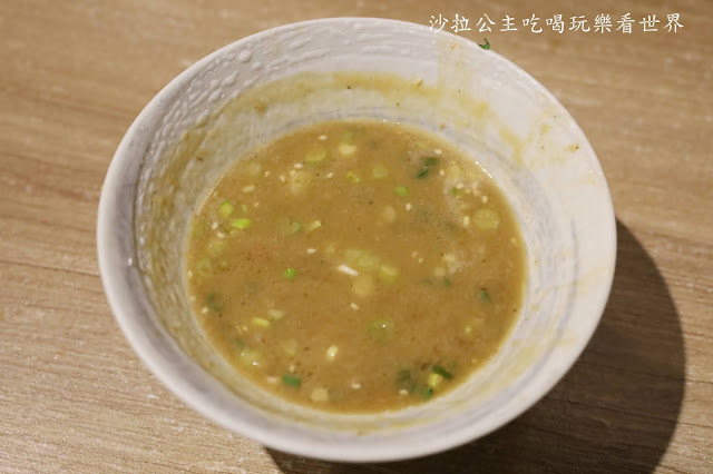 士林美食『百八龍拉麵』免費加麵.菜單.食尚玩家報導.士林捷運站