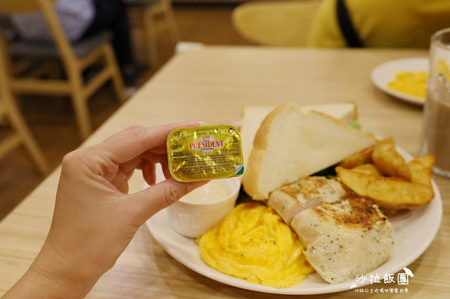 士林早午餐『小倉庫食研所』飲料喝到飽、全日早午餐、義大利麵