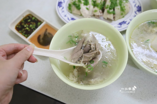 羅東美食『雞肉亮黑白切』必點文蔥雞、食尚玩家推薦