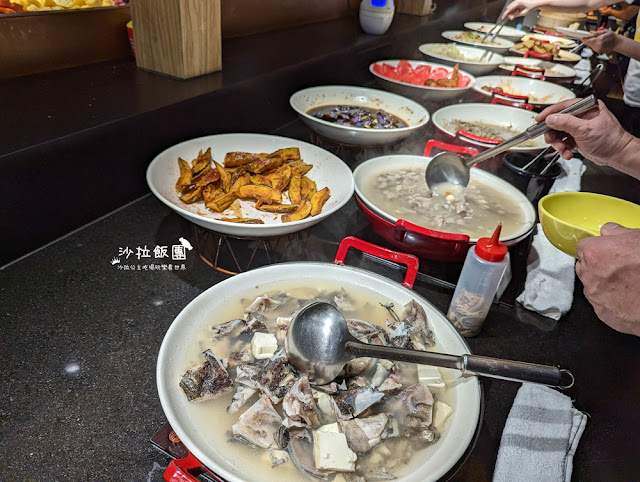 中和吃到飽『我家牛排中和店』百道料理、近20種水果任你吃