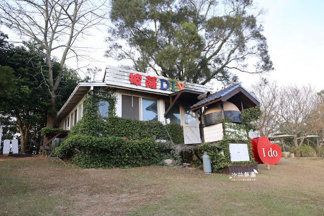 最新星空露營車『自然風情景觀渡假民宿』3000坪超大草坪小孩放電好地方