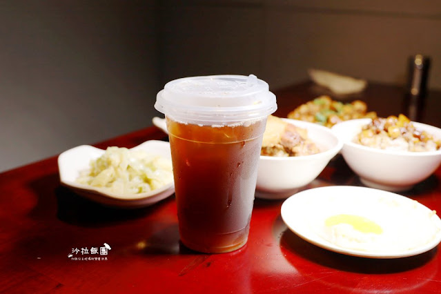 傳承60年的老味道，大稻埕魯肉飯，隱藏在巷弄中的人氣美食