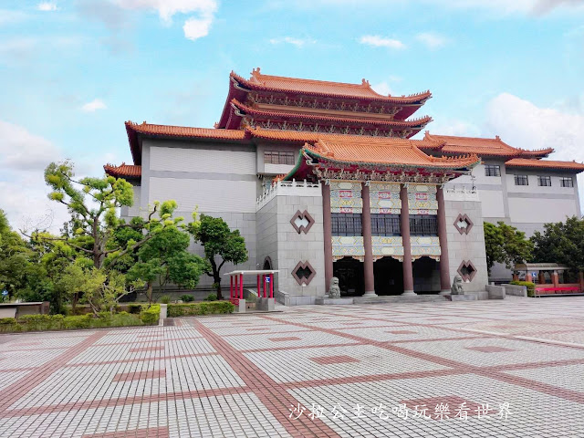 南投景點『中興新村』美食旅遊一日遊懶人包.必去打卡景點.小興苑.老胡牛肉麵.王品桂花酸梅湯