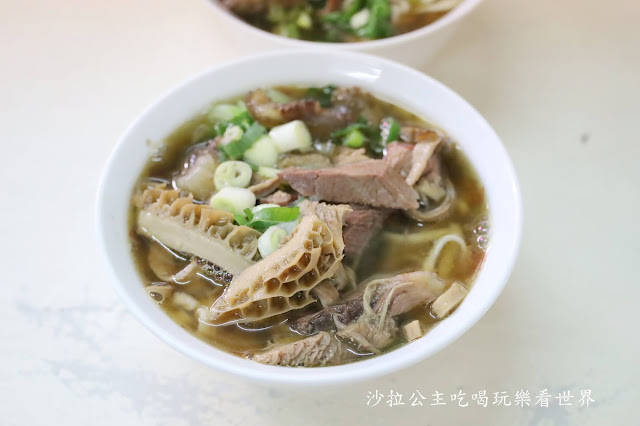 林東芳的爸爸『林家藥燉原汁牛肉麵』信義區美食/藥燉牛肉麵飄香50年/菜單