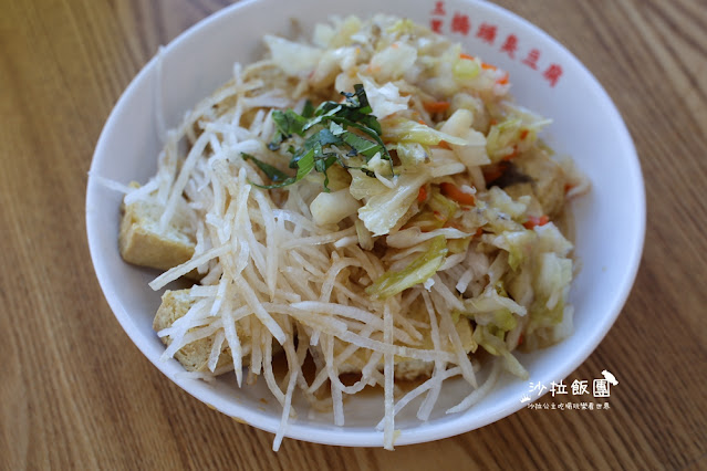 礁溪美食『玉里橋頭臭豆腐-礁溪店』礁溪小吃