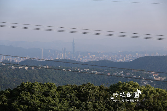 陽明山景觀餐廳『草山夜未眠』台北最美夜景，約會餐廳