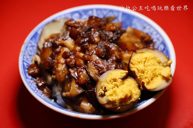 黑金滷肉飯『小王煮瓜』萬華華西街夜市美食.2020必比登推薦.捷運龍山寺站