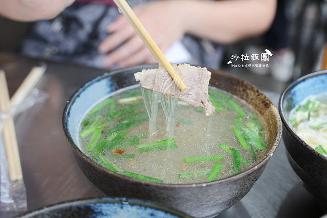 礁溪美食『新竹鴨肉麵礁溪店』炒鴨血、鴨腸