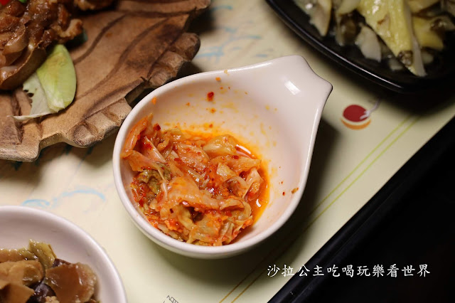 南投日月潭水社碼頭美食推薦【邵族風味餐】比臉盆還大/碼啡館(碼頭休閒大飯店)