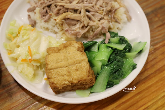 宜蘭五結美食『鴨寶鴨肉飯』必吃霸氣鴨肉飯整碗鋪滿滿CP值超高