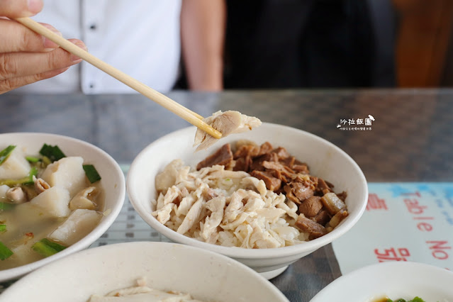 嘉義雞肉飯當地人推薦火雞肉飯『郭家美食』粿仔湯、米腸