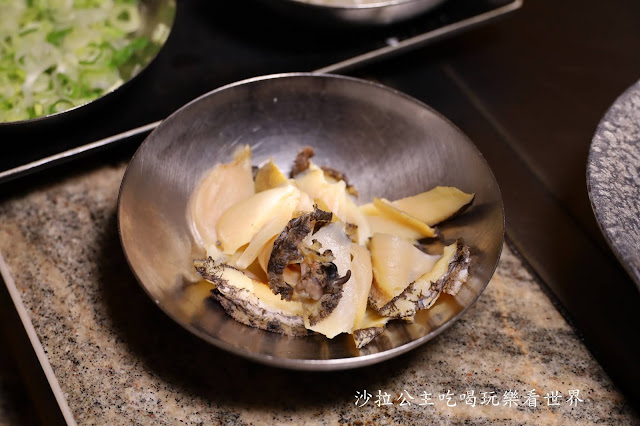 史上最優惠消費5000送5000『台北萬豪酒店(Mark's Teppanyaki)』結合法式美學的鐵板燒/菜單/包廂