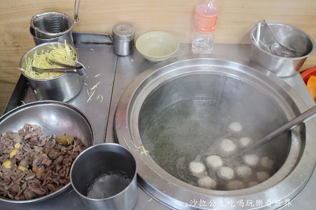 三重美食『好吃雞肉飯』五華街人氣美食/三重小吃/近重陽橋