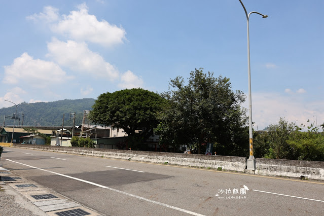 南投埔里景點『台灣惠蓀咖啡品牌館』免費停車、交流道旁