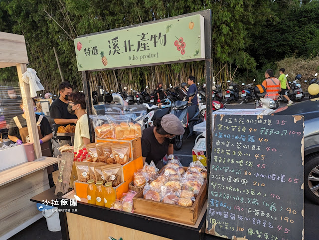 嘉義小吃『彌陀夜市』當地人逛的夜市，每周只開兩天