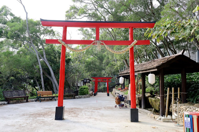 苗栗苑裡景點『綠意山莊』150元拍到翻、哈比村、粉紅城堡、露營、小木屋