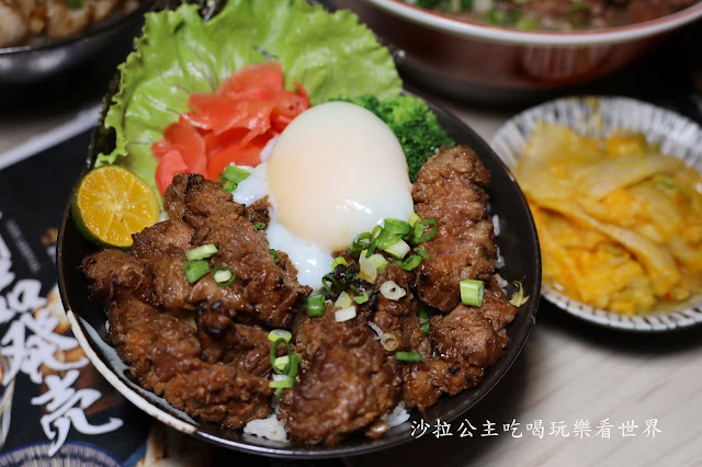 基隆燒肉/基隆美食『牛丁次郎坊x深夜裡的和魂燒肉丼x基隆廟口支店』免費雞白湯