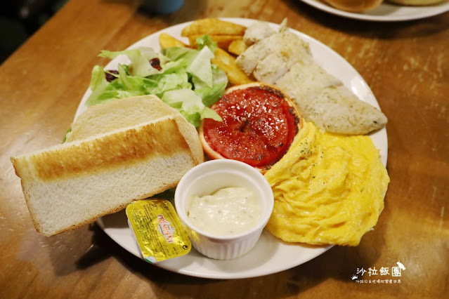 士林美食『老倉庫』天母早午餐、義大利麵、飲料無限供應、芝山捷運站