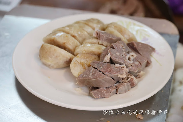 基隆美食『孝三大腸圈』吉古拉.正宗老店.食尚玩家推薦巷弄美食